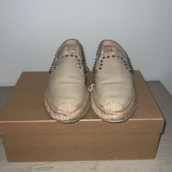 Christian Louboutin
Espaboat Spiked Red Sole Slip-On Espadrilles - Picture 5 of 14